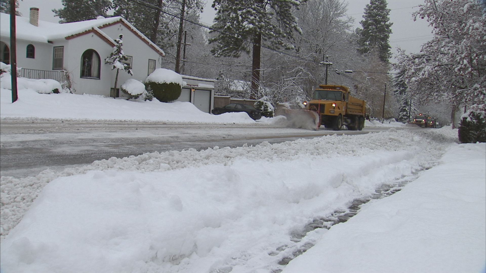 City Proceeds With 247 Snow Plowing Spokane North Idaho News And Weather 0588