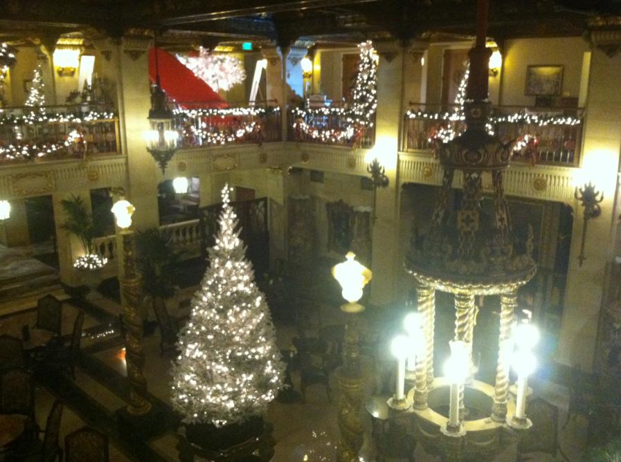 LOOK Davenport Hotel Lights Up With The Christmas Tree Elegance