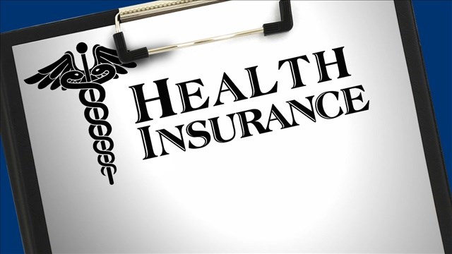 How do health insurance brokers get paid?