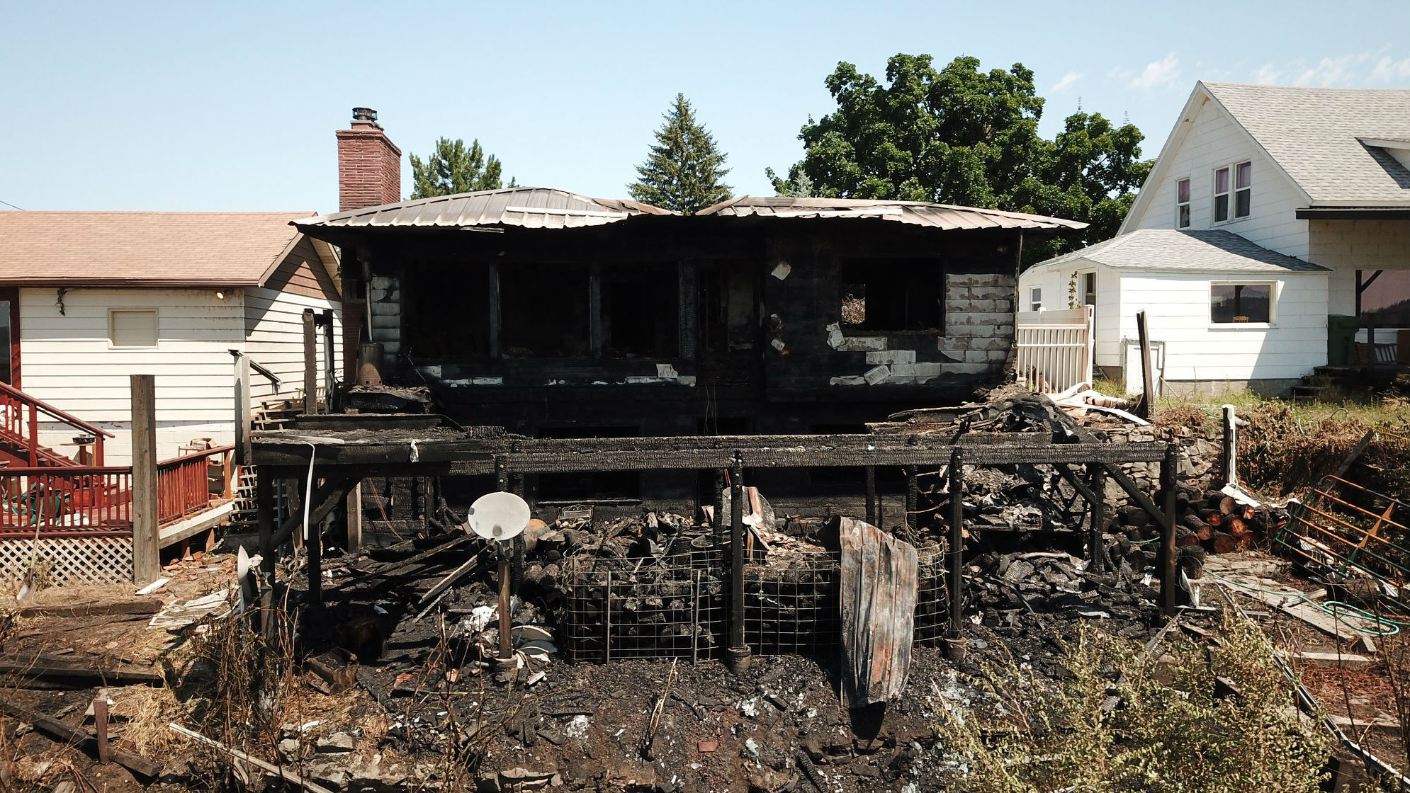 Omak brush fire leads to total-loss house fire - Spokane, North Idaho ...