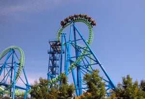 New coaster gets stuck at Silverwood - Spokane, North Idaho News ...